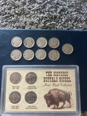 Buffalo Nickel Mint Mark Set with Display -+ 9 Buffalo Nickels. 13 Coin Lot